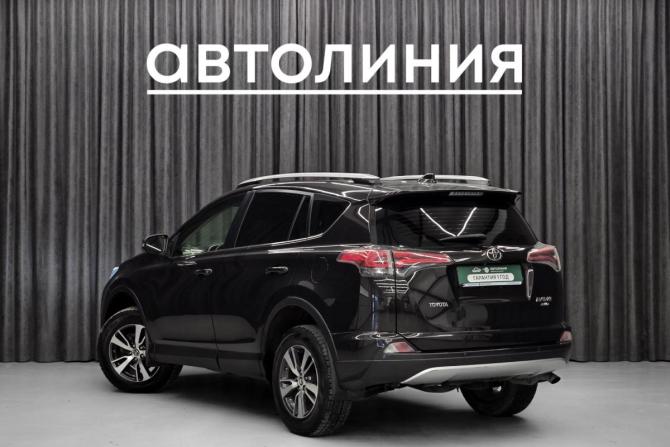 Toyota RAV4 IV (XA40) Рестайлинг с пробегом 2015 года, цена 2 240 000 рублей, 52000 км, внедорожник, Автокод Объявления