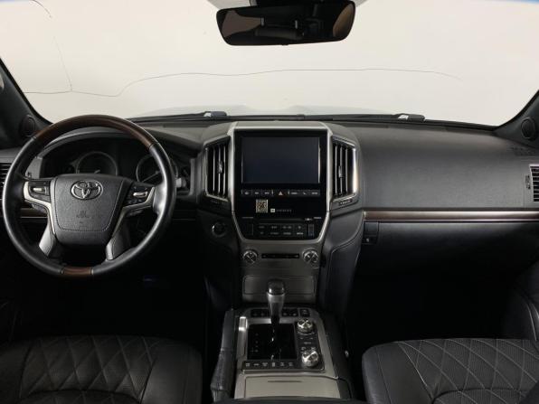 Toyota Land Cruiser 200 Series Рестайлинг 2 с пробегом 2017 года, цена 6 890 000 рублей, 119450 км, внедорожник, Автокод Объявления