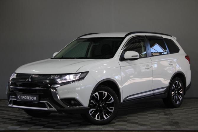 Mitsubishi Outlander III Рестайлинг 3 с пробегом 2021 года, цена 2 365 000 рублей, 127760 км, внедорожник, Автокод Объявления