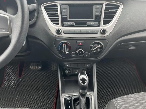 Hyundai Solaris II с пробегом 2019 года, цена 1 393 753 рубля, 68876 км, седан, Автокод Объявления