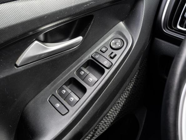 Hyundai Creta II с пробегом 2022 года, цена 2 440 000 рублей, 49392 км, внедорожник, Автокод Объявления