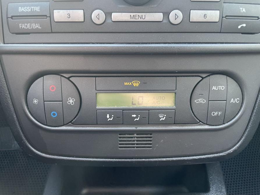 Ford Fiesta Mk5 Москва  - изображение 15