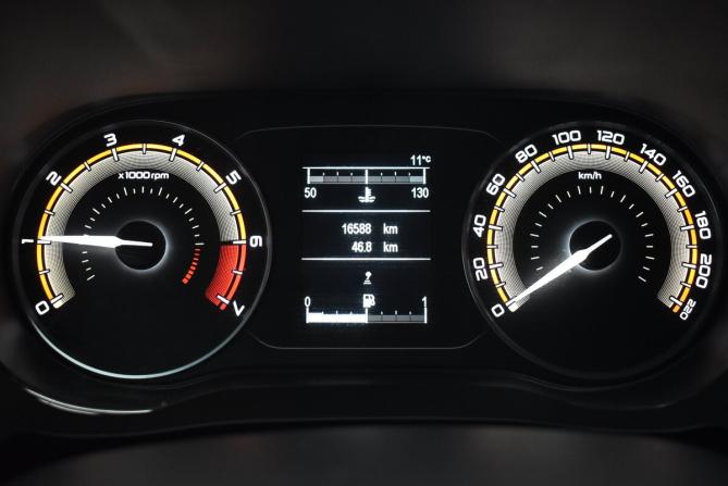 Lada (ВАЗ) Vesta I с пробегом 2025 года, цена 1 750 000 рублей, 16588 км, универсал, Автокод Объявления