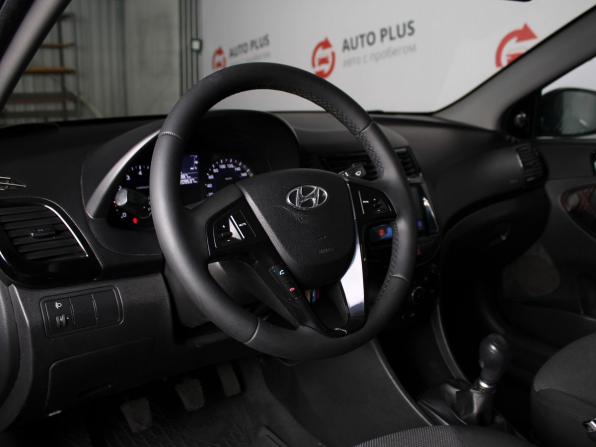 Hyundai Solaris I с пробегом 2013 года, цена 780 000 рублей, 209537 км, седан, Автокод Объявления