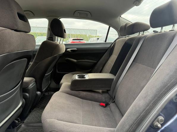 Honda Civic VIII с пробегом 2008 года, цена 595 000 рублей, 374000 км, седан, Автокод Объявления