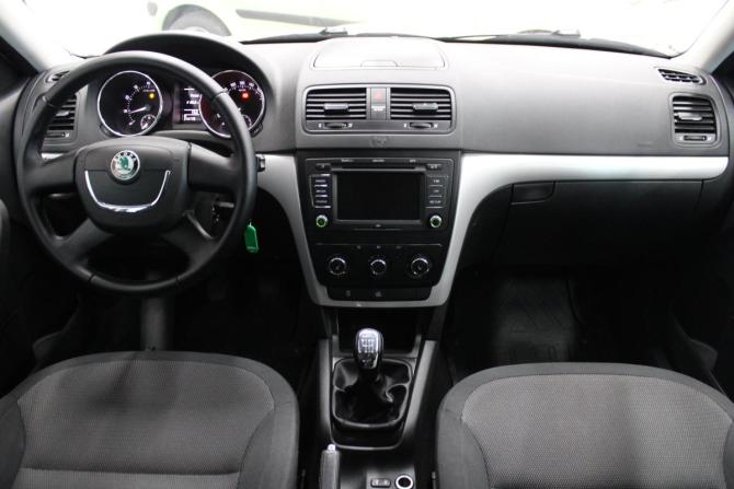 Skoda Yeti I с пробегом 2010 года, цена 873 000 рублей, 215000 км, внедорожник, Автокод Объявления