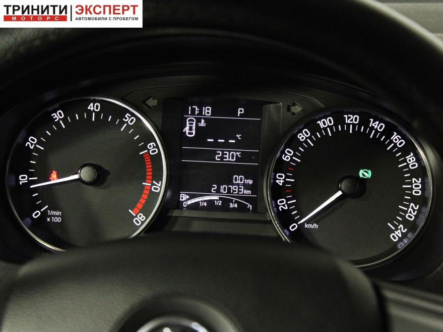 Skoda Rapid I Белгород  - изображение 15