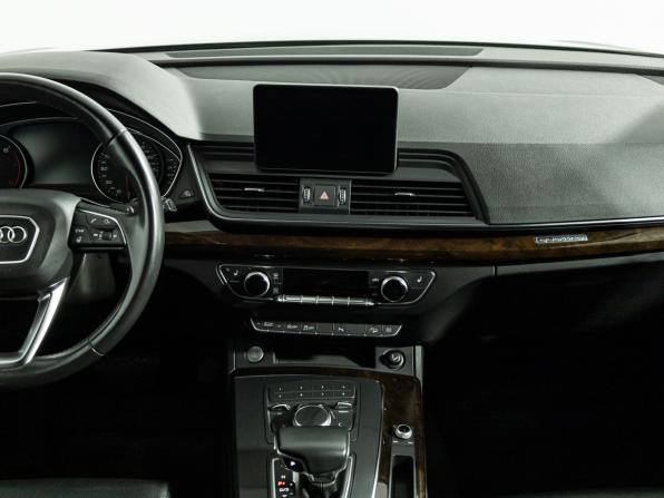 Audi Q5 II (FY) с пробегом 2018 года, цена 2 870 989 рублей, 143449 км, внедорожник, Автокод Объявления