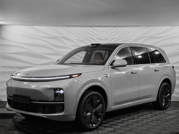 Новый Li Auto (Lixiang) L9 I Рестайлинг 2026 года, цена 12 090 000 рублей, внедорожник, Автокод Объявления