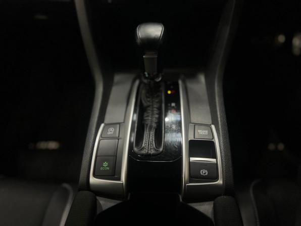 Honda Civic X с пробегом 2020 года, цена 1 925 000 рублей, 86000 км, седан, Автокод Объявления