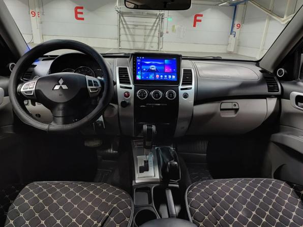 Mitsubishi Pajero Sport II Рестайлинг с пробегом 2013 года, цена 1 900 000 рублей, 211171 км, внедорожник, Автокод Объявления