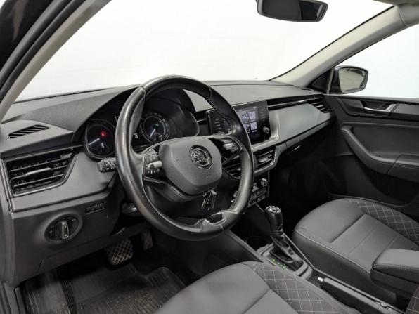 Skoda Rapid II с пробегом 2020 года, цена 1 615 000 рублей, 55616 км, лифтбек, Автокод Объявления