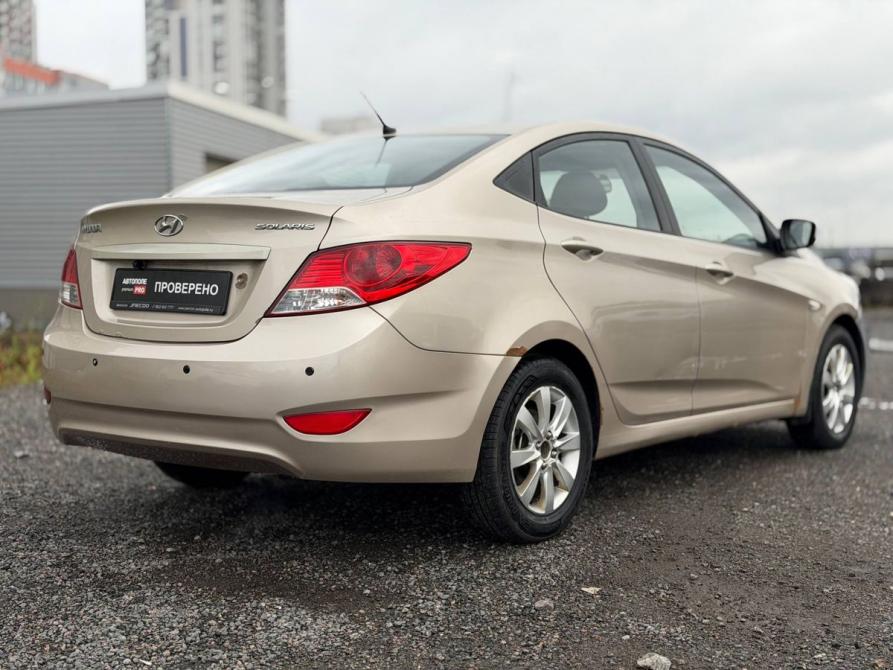 Hyundai Solaris I Санкт-Петербург  - изображение 3