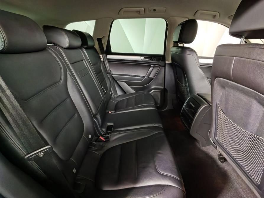 Volkswagen Touareg II Рестайлинг Москва  - изображение 16