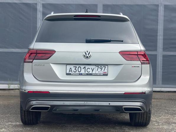 Volkswagen Tiguan II с пробегом 2018 года, цена 2 950 000 рублей, 102400 км, внедорожник, Автокод Объявления