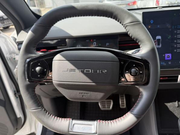 JETOUR DASHING I с пробегом 2024 года, цена 2 270 000 рублей, 26816 км, внедорожник, Автокод Объявления