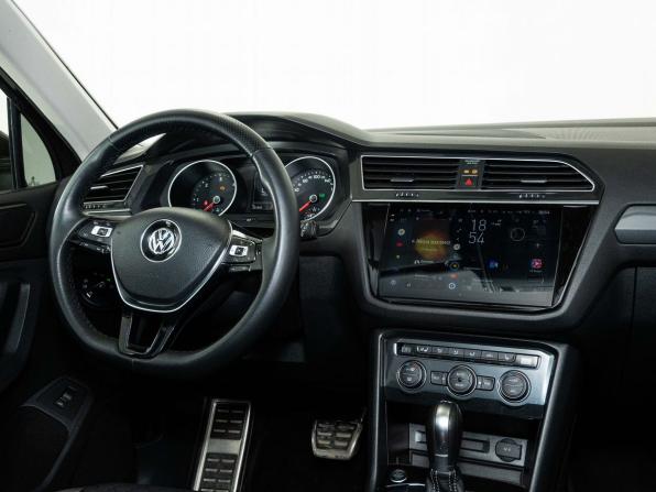 Volkswagen Tiguan II с пробегом 2017 года, цена 2 533 000 рублей, 153500 км, внедорожник, Автокод Объявления