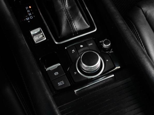Mazda 6 III (GJ) Рестайлинг 2 с пробегом 2018 года, цена 2 069 000 рублей, 156276 км, седан, Автокод Объявления