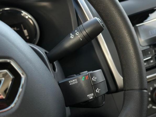 Renault Logan II Рестайлинг с пробегом 2020 года, цена 1 009 000 рублей, 65994 км, седан, Автокод Объявления
