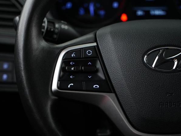 Hyundai Solaris II Рестайлинг с пробегом 2021 года, цена 1 694 444 рубля, 51803 км, седан, Автокод Объявления