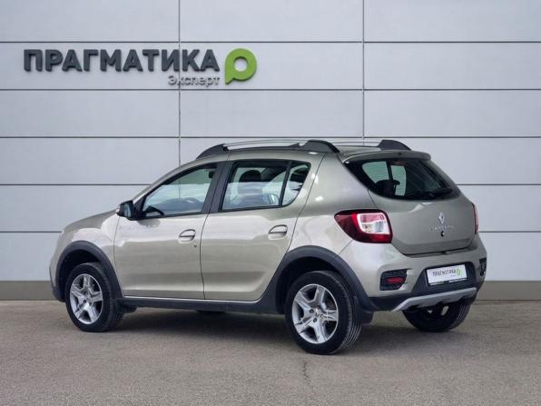 Renault Sandero II Рестайлинг с пробегом 2020 года, цена 1 499 000 рублей, 28450 км, хэтчбек, Автокод Объявления