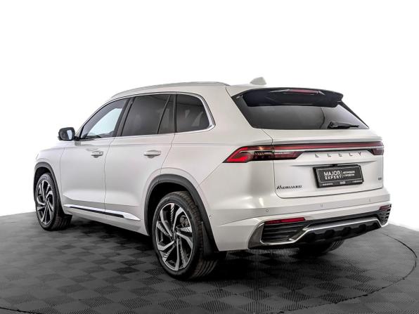 Geely Monjaro I с пробегом 2023 года, цена 3 460 000 рублей, 26928 км, внедорожник, Автокод Объявления
