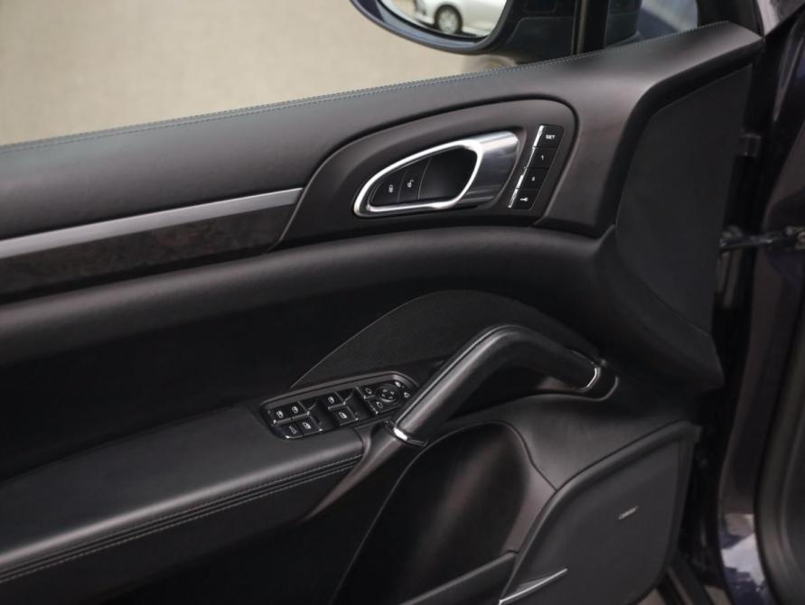 Porsche Cayenne II Рестайлинг (958) Санкт-Петербург  - изображение 26