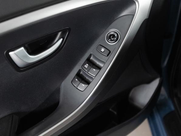 Hyundai i30 II с пробегом 2012 года, цена 1 100 000 рублей, 83209 км, хэтчбек, Автокод Объявления