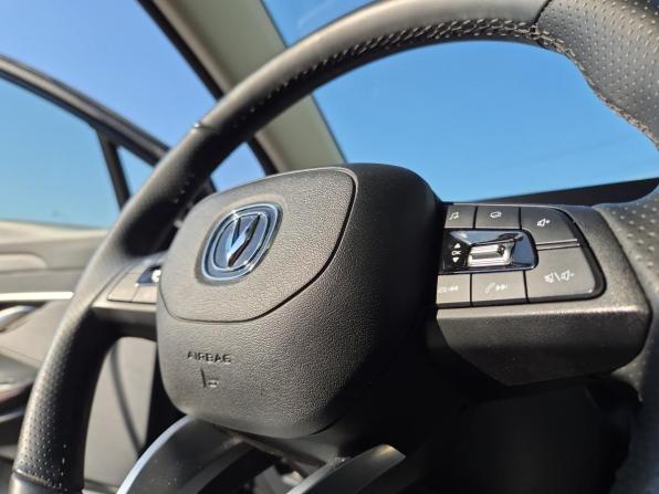Changan UNI-T I с пробегом 2024 года, цена 2 258 000 рублей, 32834 км, внедорожник, Автокод Объявления