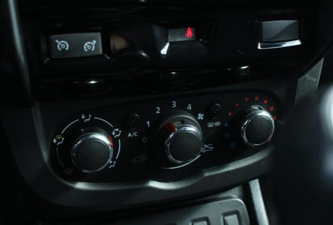 Renault Duster I Рестайлинг с пробегом 2018 года, цена 1 500 000 рублей, 98960 км, внедорожник, Автокод Объявления