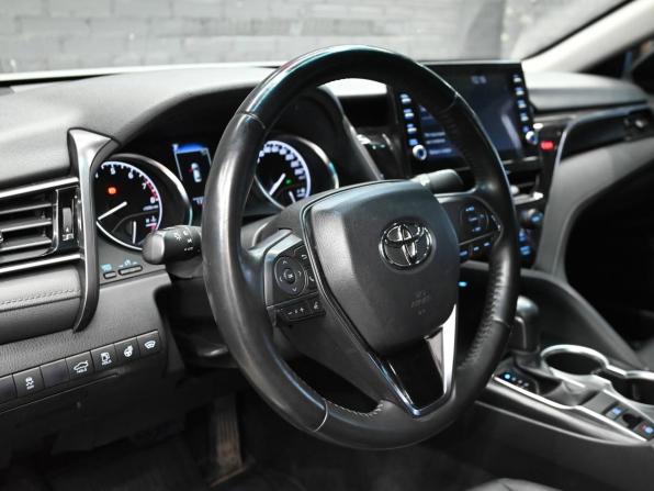 Toyota Camry VIII (XV70) Рестайлинг с пробегом 2021 года, цена 2 920 000 рублей, 133200 км, седан, Автокод Объявления