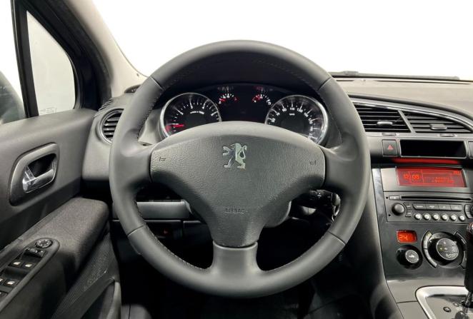 Peugeot 3008 I с пробегом 2010 года, цена 600 000 рублей, 151000 км, внедорожник, Автокод Объявления