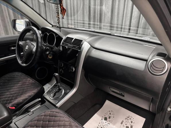 Suzuki Grand Vitara II Рестайлинг с пробегом 2008 года, цена 940 000 рублей, 247000 км, внедорожник, Автокод Объявления