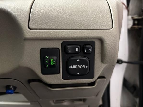Toyota Belta I с пробегом 2005 года, цена 425 000 рублей, 217739 км, седан, Автокод Объявления