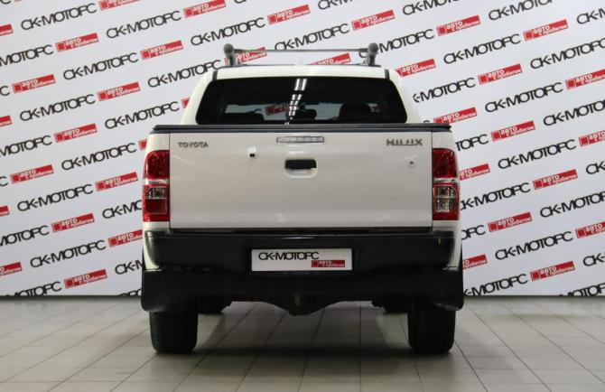 Toyota Hilux VII Рестайлинг с пробегом 2014 года, цена 2 095 170 рублей, 130612 км, пикап, Автокод Объявления