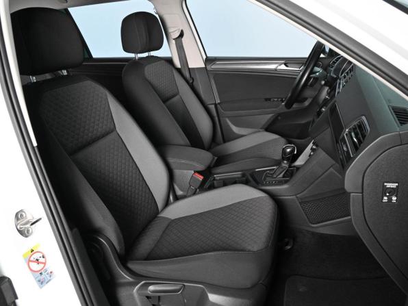 Volkswagen Tiguan II с пробегом 2018 года, цена 2 329 000 рублей, 131458 км, внедорожник, Автокод Объявления
