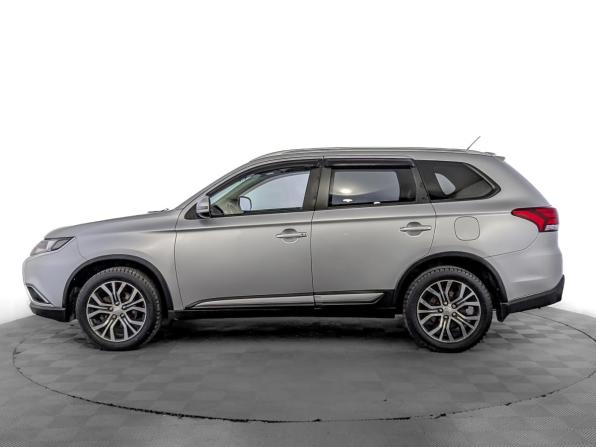 Mitsubishi Outlander III Рестайлинг 2 с пробегом 2015 года, цена 1 795 000 рублей, 158255 км, внедорожник, Автокод Объявления