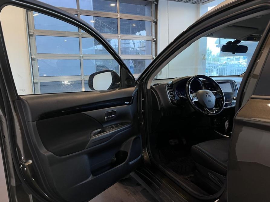 Mitsubishi Outlander III Рестайлинг 3 Чебоксары  - изображение 18
