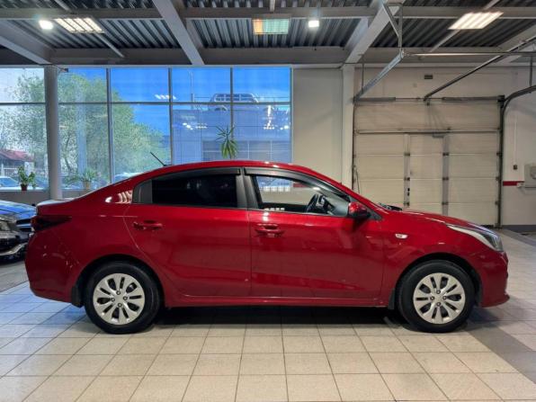 Kia Rio III Рестайлинг с пробегом 2017 года, цена 889 000 рублей, 118931 км, седан, Автокод Объявления