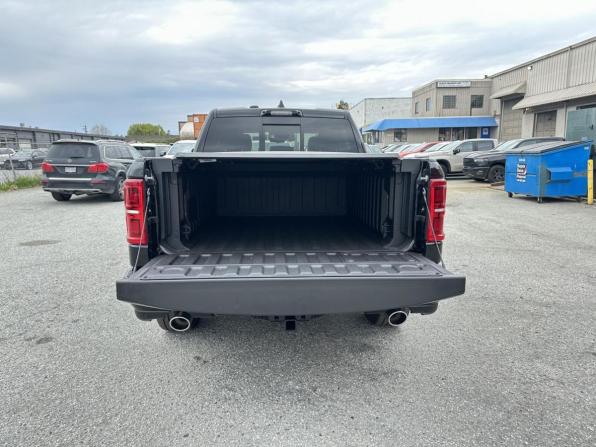Ram 1500 V Рестайлинг с пробегом 2026 года, цена 10 990 000 рублей, 88 км, offers.body_type.unknown, Автокод Объявления