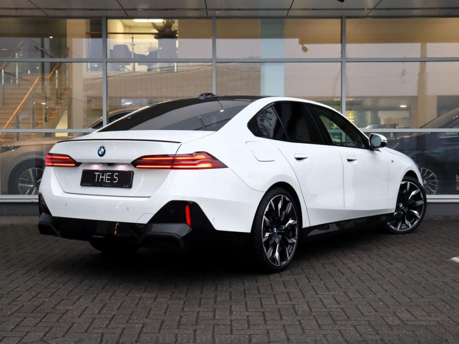 BMW 5 серии VIII (G60/G61/G68) Калининград  - изображение 3