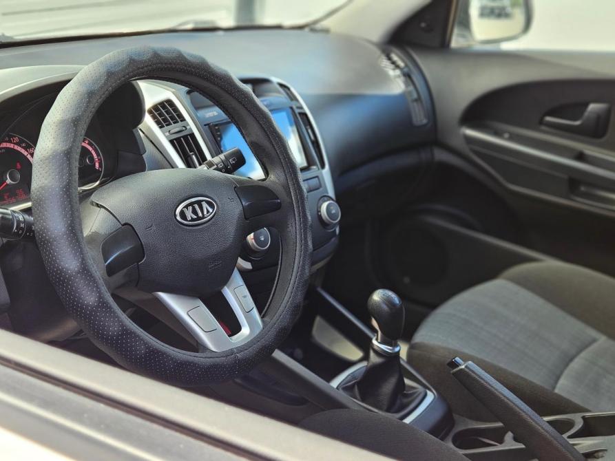 Kia Ceed I Рестайлинг Вологда  - изображение 10