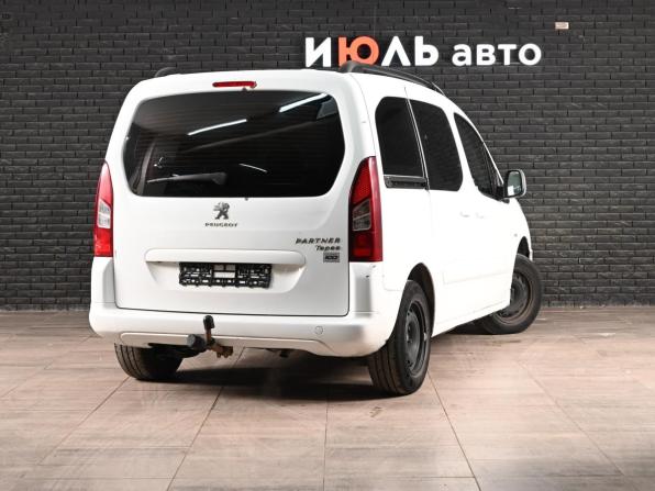 Peugeot Partner II Рестайлинг с пробегом 2013 года, цена 630 000 рублей, 191179 км, минивэн, Автокод Объявления