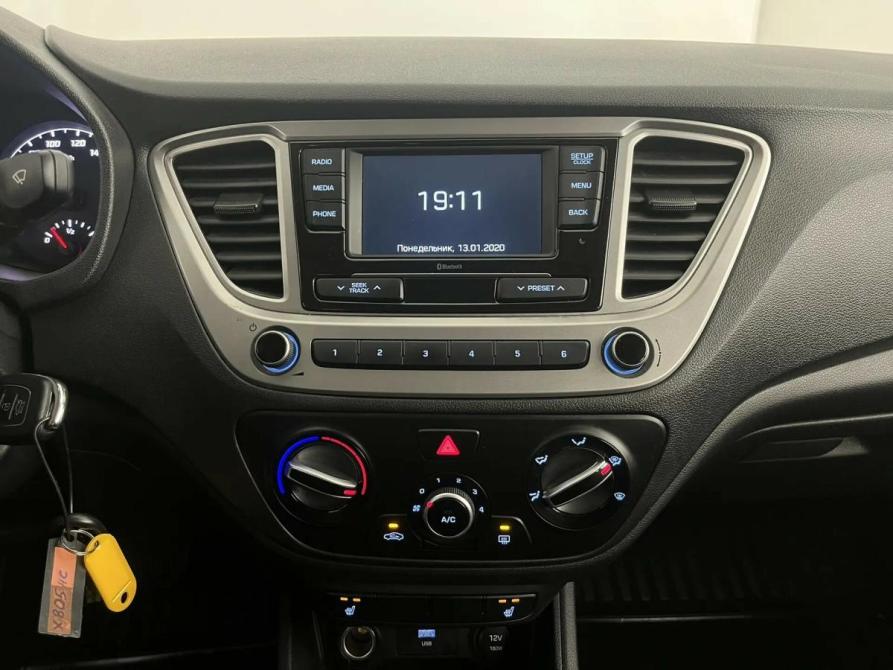 Hyundai Solaris II Рестайлинг Псков  - изображение 14