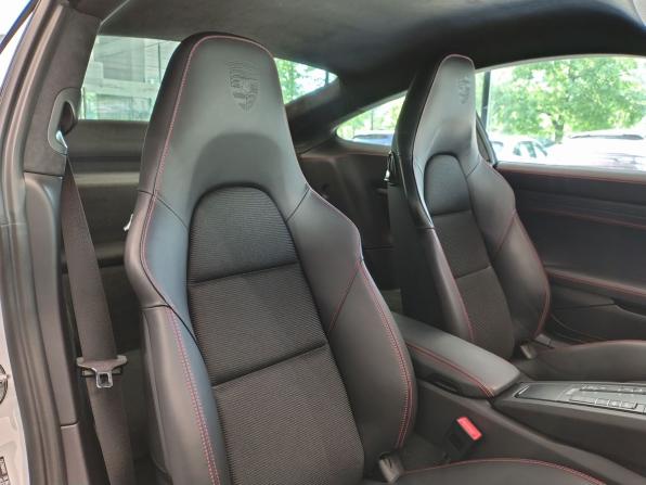 Porsche 911 GT3 991 Рестайлинг с пробегом 2018 года, цена 19 950 000 рублей, 14049 км, купе, Автокод Объявления