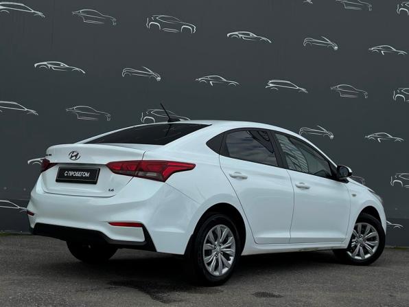 Hyundai Solaris II с пробегом 2019 года, цена 1 174 600 рублей, 139495 км, седан, Автокод Объявления