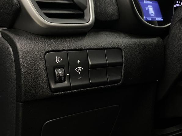 Kia Sportage IV Рестайлинг с пробегом 2021 года, цена 2 589 000 рублей, 43519 км, внедорожник, Автокод Объявления