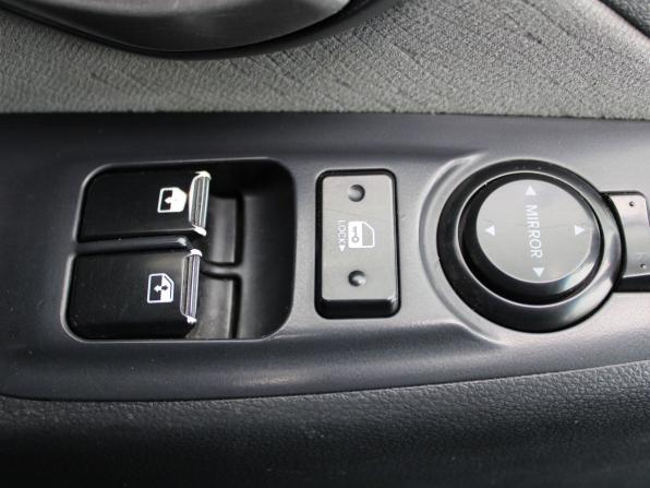 Hyundai H-1 II с пробегом 2014 года, цена 1 580 000 рублей, 228365 км, минивэн, Автокод Объявления