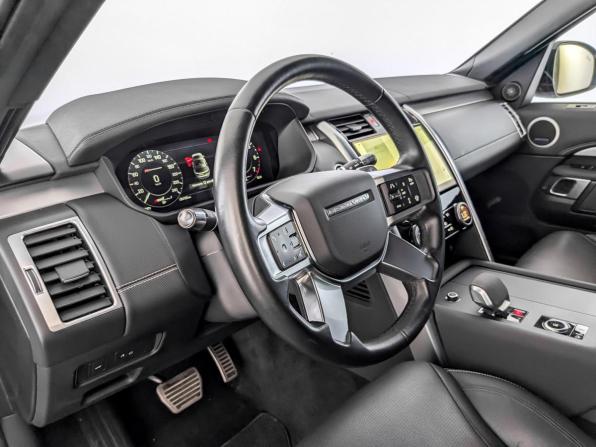 Land Rover Discovery V Рестайлинг с пробегом 2021 года, цена 6 550 000 рублей, 84182 км, внедорожник, Автокод Объявления