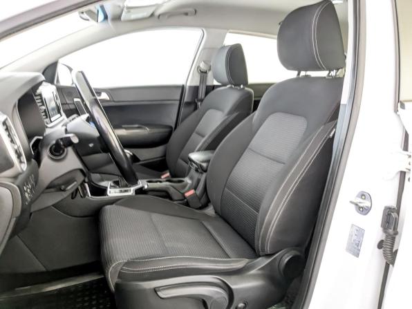 Kia Sportage IV Рестайлинг с пробегом 2019 года, цена 1 795 000 рублей, 170193 км, внедорожник, Автокод Объявления